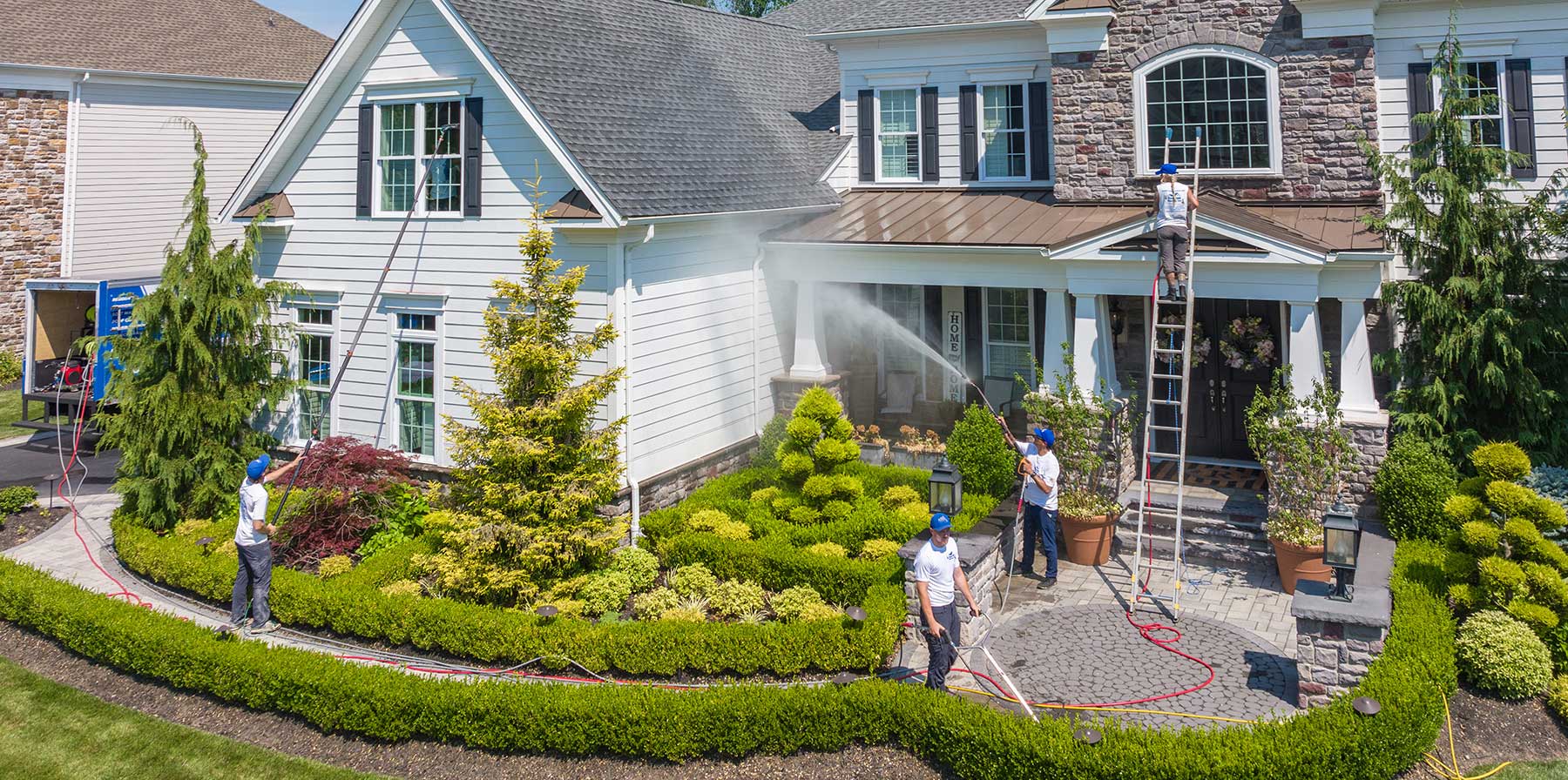Professional Power Washers Companies 